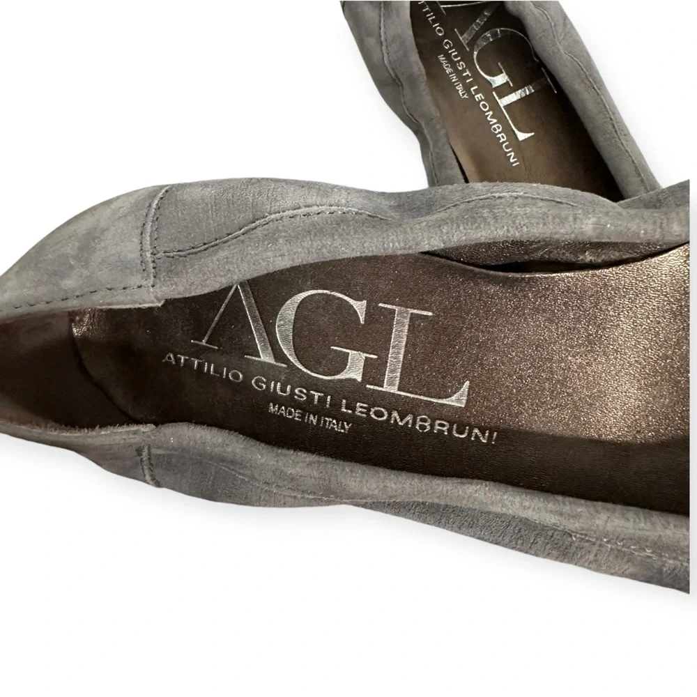 AGL Attilio Giusti Leombruni Slate Wedge Pump Size 38 US 8